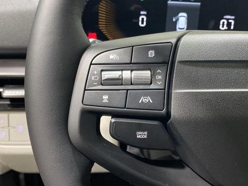 New 2026 Kia Sportage EX image 32