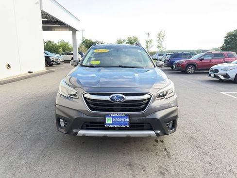Used 2022 Subaru Outback Limited AWD/4WD image 3