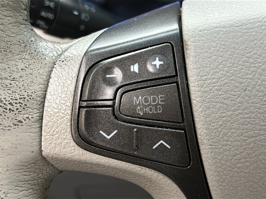 Used 2011 Toyota Sienna Limited AWD/4WD image 29