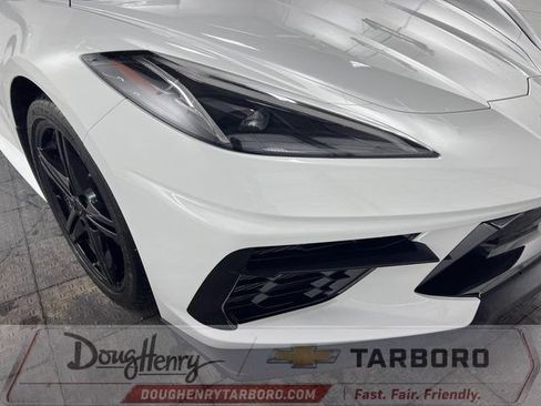 New 2026 Chevrolet Corvette Stingray Coupe w/ Z51 Performance Package RWD image 21