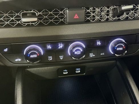 Certified 2023 Honda Accord EX image 24