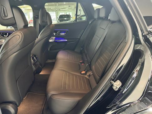 New 2026 Mercedes-Benz GLC 300 4MATIC image 13