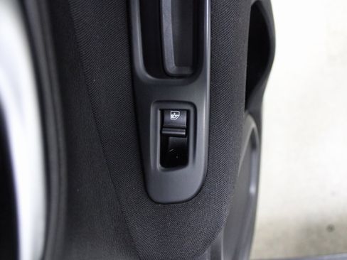 Used 2020 Jeep Renegade Latitude image 25