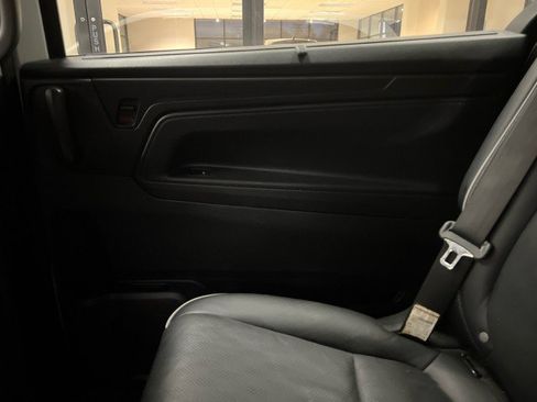 Used 2023 Honda Odyssey Elite image 17