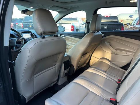 Used 2019 Ford Escape SEL AWD/4WD image 25