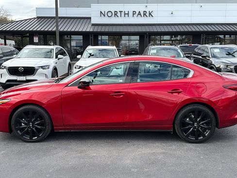 Used 2025 MAZDA MAZDA3 2.5 Turbo Sedan w/Premium Plus image 5
