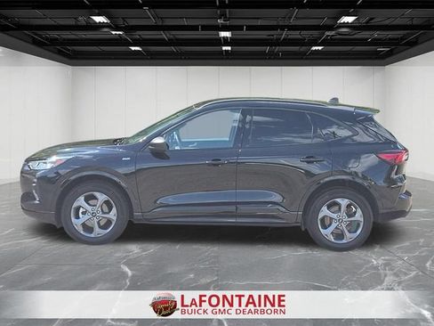 Used 2024 Ford Escape ST-Line w/ Tech Pack #1 AWD/4WD image 3