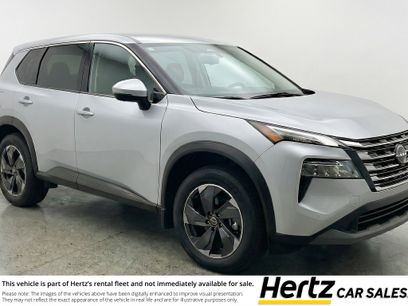 Used 2025 Nissan Rogue SV