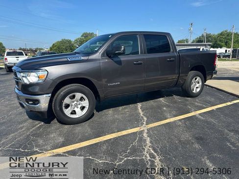 Used 2023 RAM 1500 Big Horn AWD/4WD image 1