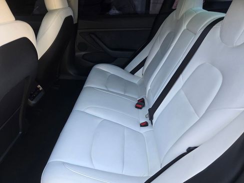 Used 2023 Tesla Model 3 Standard Range RWD image 13