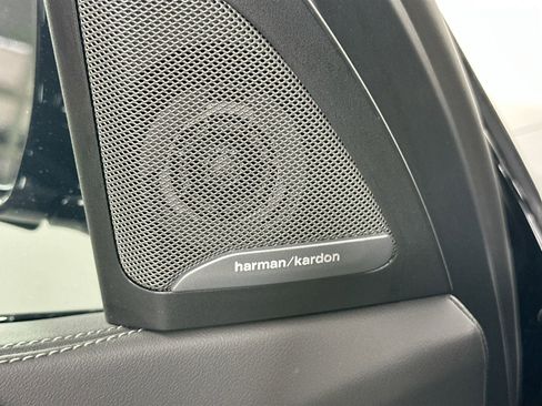 New 2026 BMW X5 xDrive50e w/ Executive Package image 18