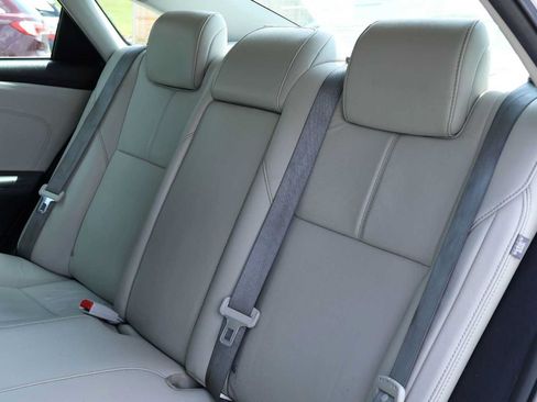 Used 2017 Toyota Avalon XLE Premium FWD image 13