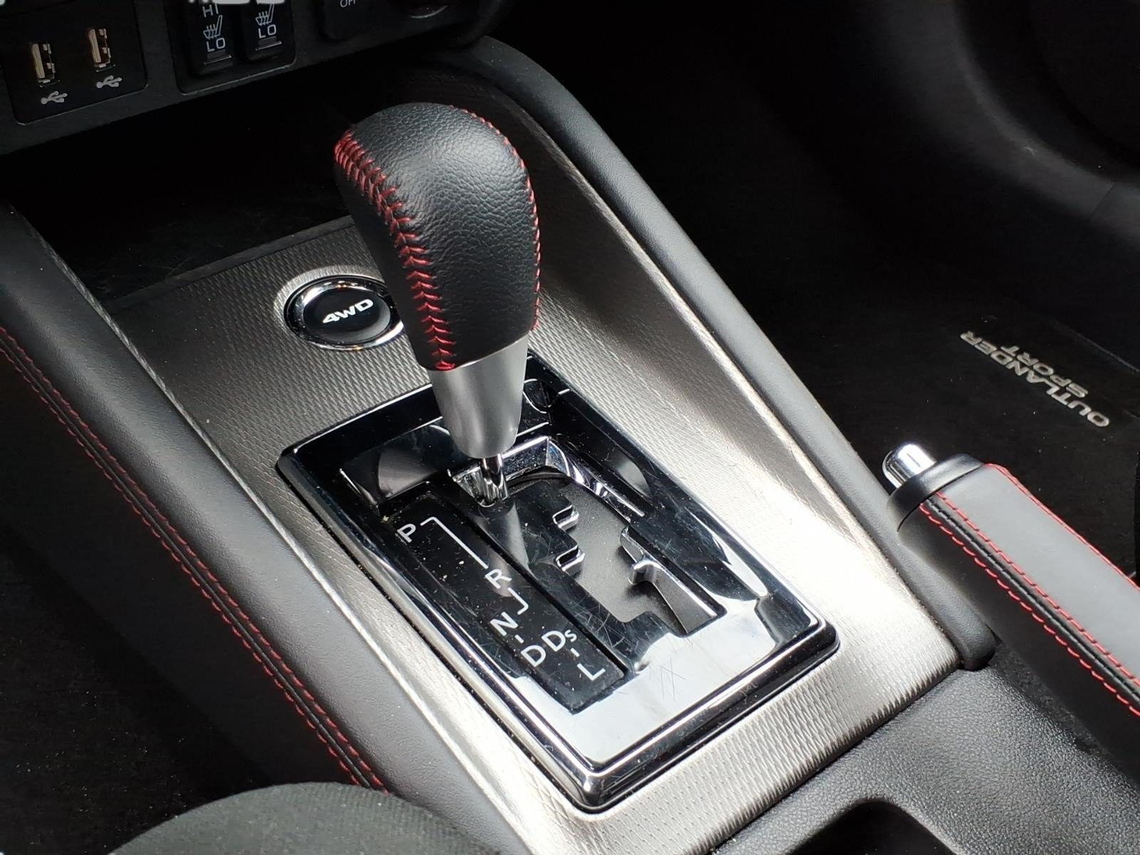 Used 2025 Mitsubishi Outlander Sport LE AWD/4WD image 17
