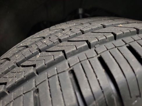 Used 2021 GMC Canyon AT4 image 11