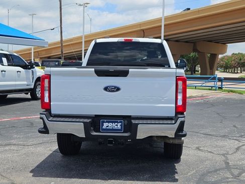 Used 2024 Ford F250 XLT w/ FX4 Off-Road Package AWD/4WD image 6