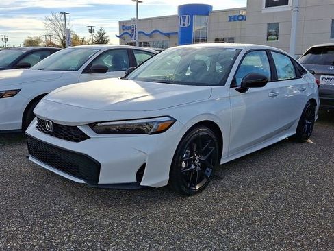 Used 2026 Honda Civic Sport image 3