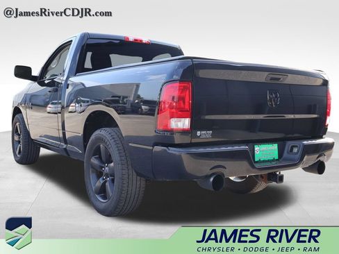 Used 2017 RAM 1500 Express w/ Black Ram 1500 Express Group RWD image 3