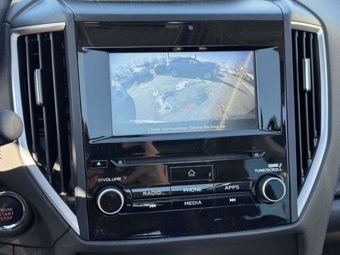 Used 2021 Subaru Forester Premium image 28