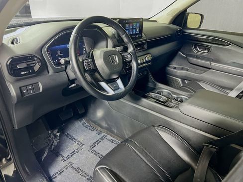 Used 2024 Honda Pilot Elite image 9