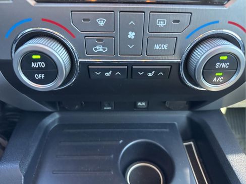 Used 2019 Toyota Tundra Limited image 23