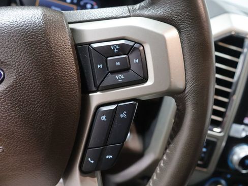 Used 2015 Ford F150 King Ranch w/ Equipment Group 601A Luxury AWD/4WD image 33