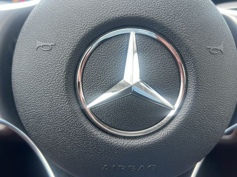Used 2022 Mercedes-Benz GLE 350 4MATIC image 37