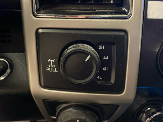 Used 2020 Ford F150 Lariat AWD/4WD image 26