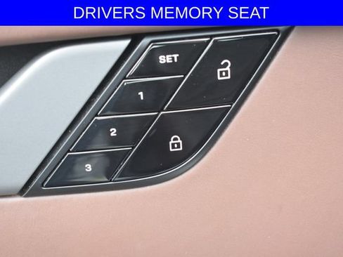 Used 2020 Porsche 911 Carrera w/ Premium Package RWD image 5