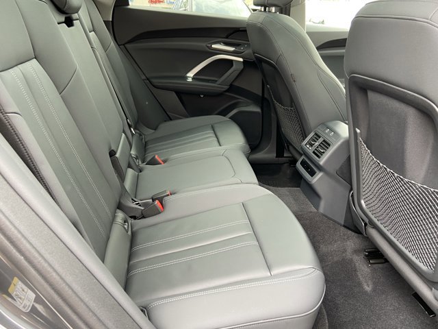 Used 2025 Audi Q5 Premium w/ Convenience Package AWD/4WD image 26