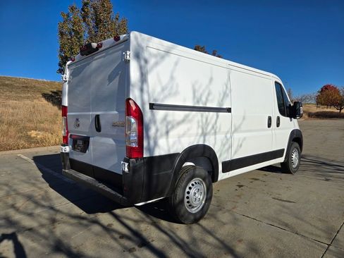 New 2025 RAM ProMaster 2500 FWD image 3