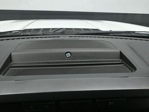 Used 2022 Ford F150 Lariat w/ Equipment Group 501A Mid image 14