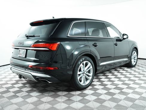 New 2025 Audi Q7 3.0T Prestige image 7