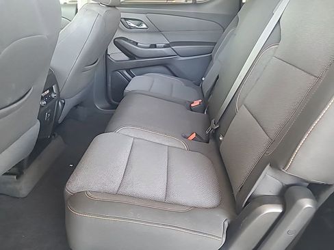 Used 2020 Chevrolet Traverse LS AWD/4WD image 9