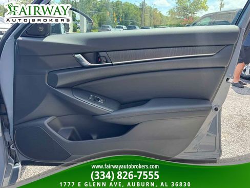 Used 2021 Honda Accord Touring image 30