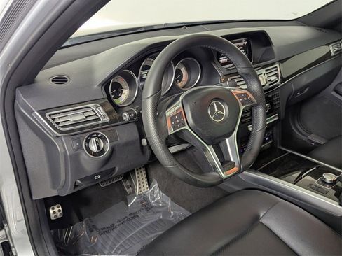 Used 2014 Mercedes-Benz E 350 Sedan image 11