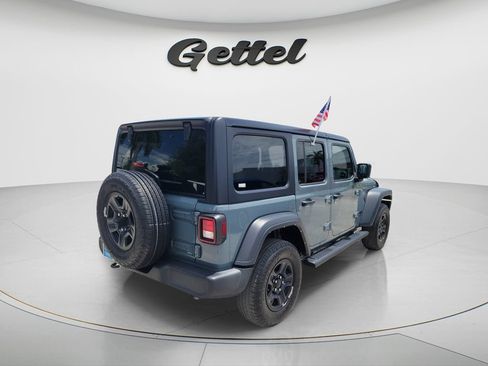 Used 2025 Jeep Wrangler Unlimited Sport AWD/4WD image 4