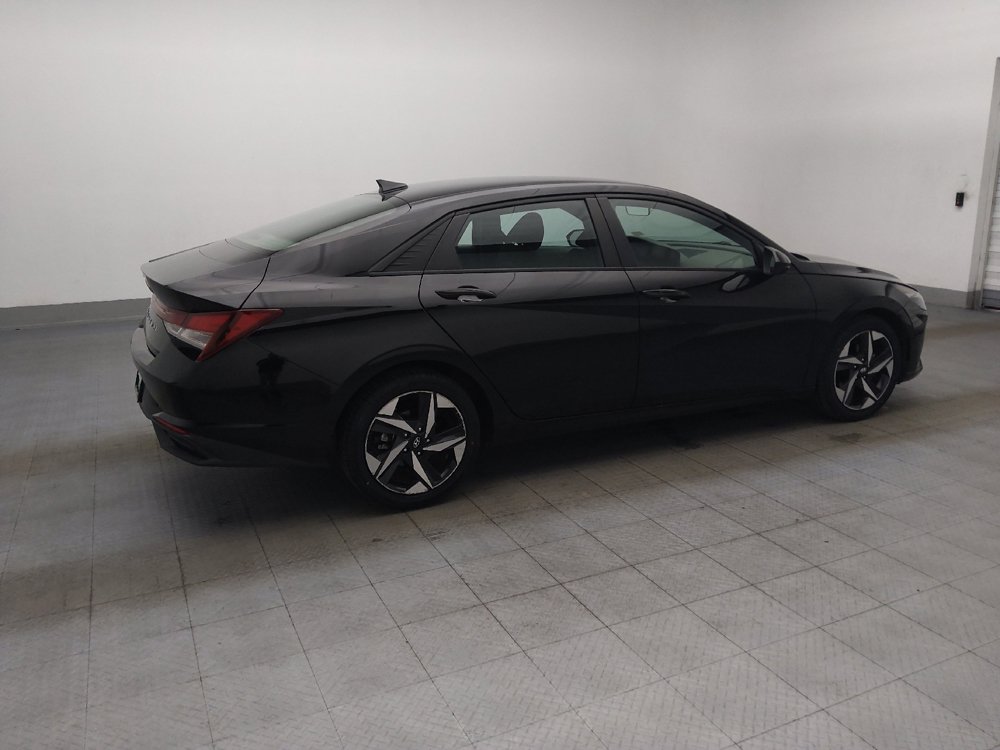 Used 2023 Hyundai Elantra SEL w/ Convenience Package FWD image 10