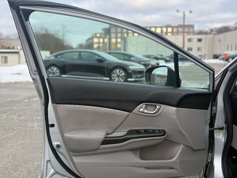 Used 2014 Honda Civic LX image 30