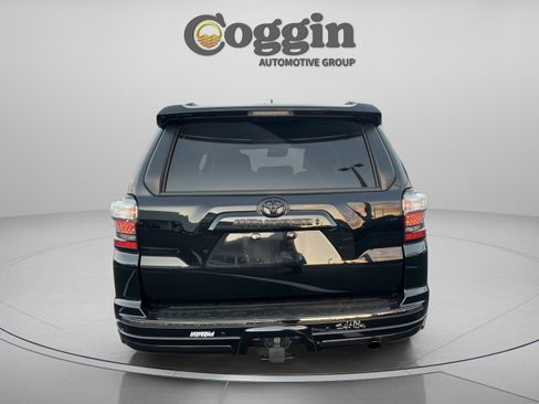 Used 2020 Toyota 4Runner Nightshade w/ Phone Cable & Charge Package image 5