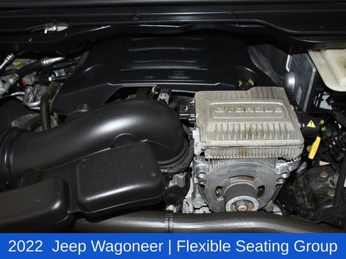 Used 2022 Jeep Wagoneer Series III w/ Premium Group I AWD/4WD image 7