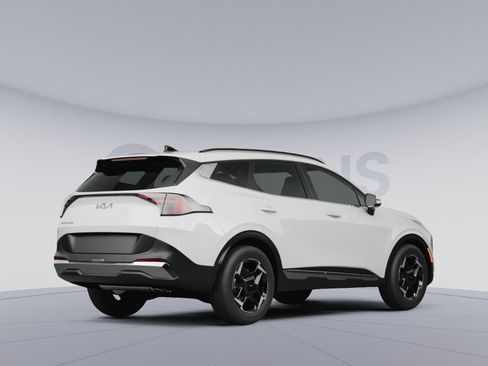 New 2026 Kia Sportage EX FWD image 4