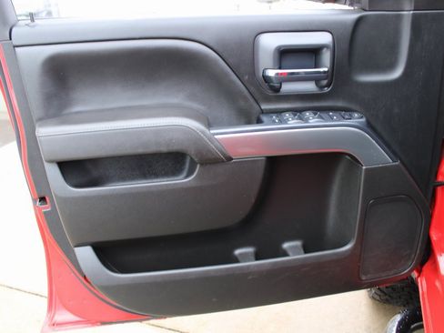 Used 2018 Chevrolet Silverado 1500 LT image 9