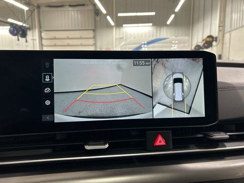 New 2026 Kia Carnival SX image 17