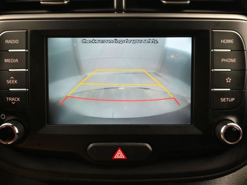 Used 2020 Kia Soul S image 16