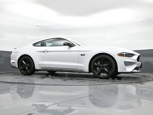 Used 2022 Ford Mustang GT Premium w/ Black Accent Package RWD image 47