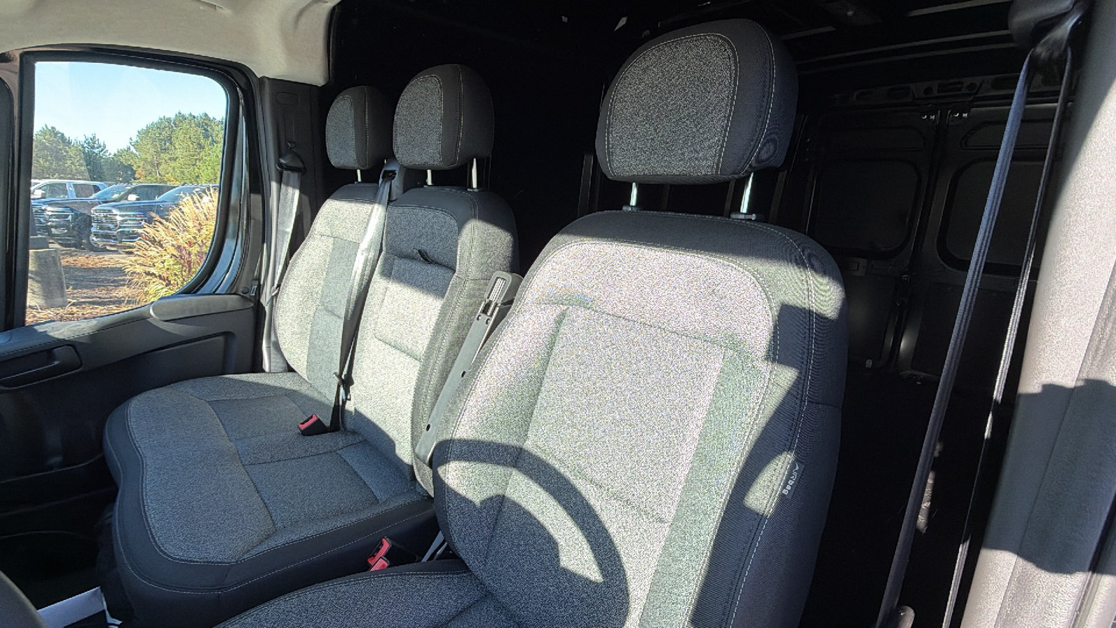 New 2027 RAM ProMaster 2500 w/ Convenience Group FWD image 18