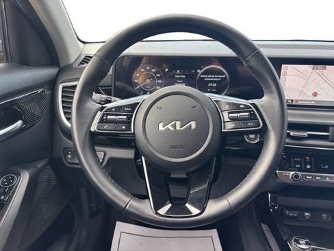 Certified 2024 Kia Seltos S AWD/4WD image 15