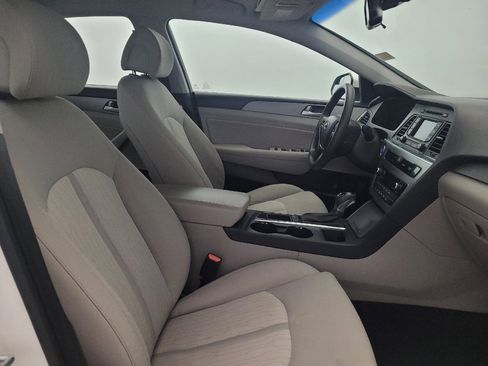 Used 2016 Hyundai Sonata SE FWD image 21