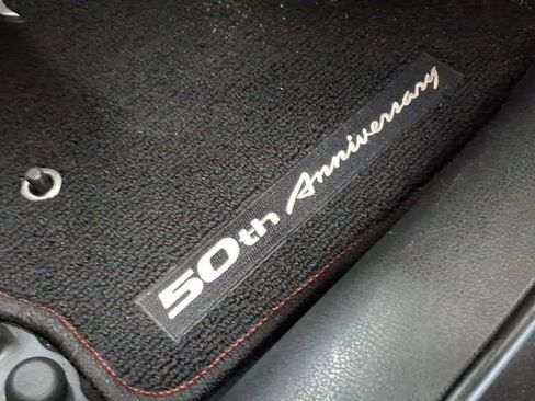 Used 2020 Nissan 370Z Coupe RWD image 13