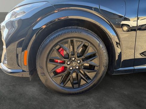 Used 2025 Ford Mustang Mach-E Premium w/ Sport Appearance Package AWD/4WD image 4
